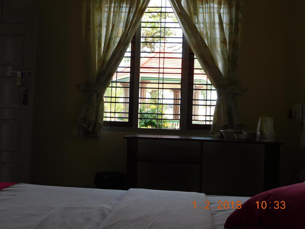 Sunset Beach Villa Cherai Kochi Exteriör bild
