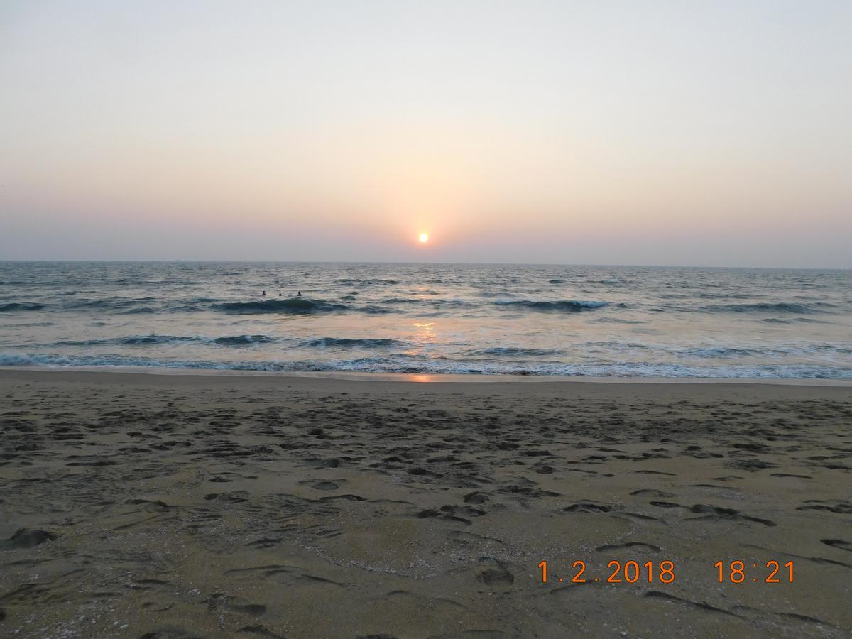 Sunset Beach Villa Cherai Kochi Exteriör bild