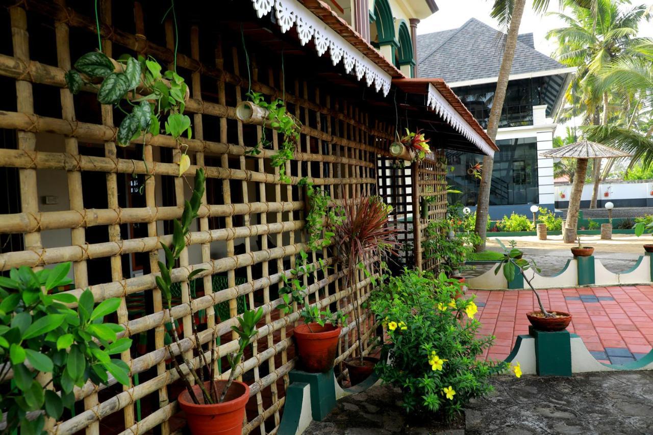 Sunset Beach Villa Cherai Kochi Exteriör bild